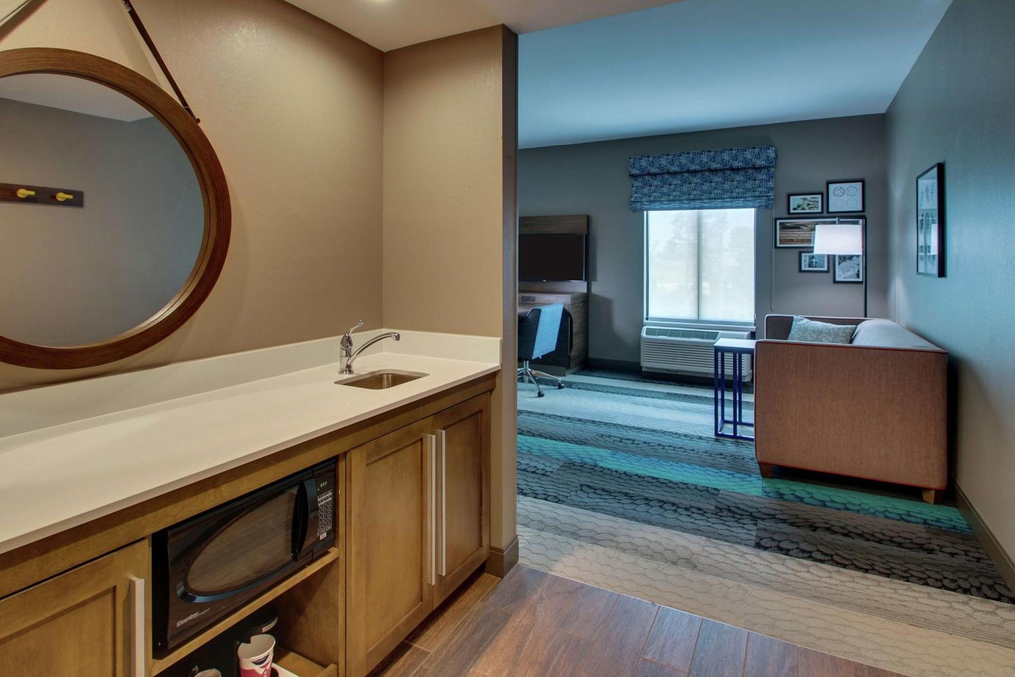 Hampton Inn & Suites By Hilton Southport Eksteriør bilde