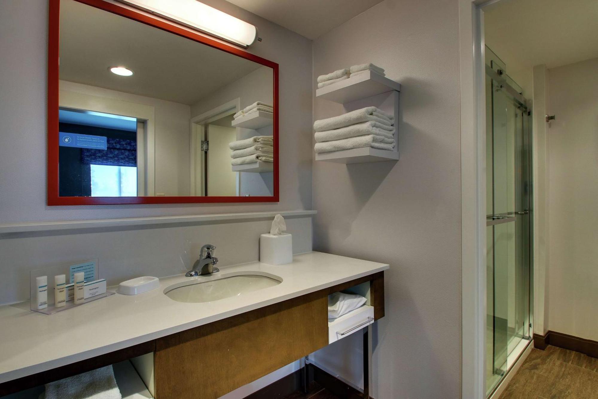 Hampton Inn & Suites By Hilton Southport Eksteriør bilde