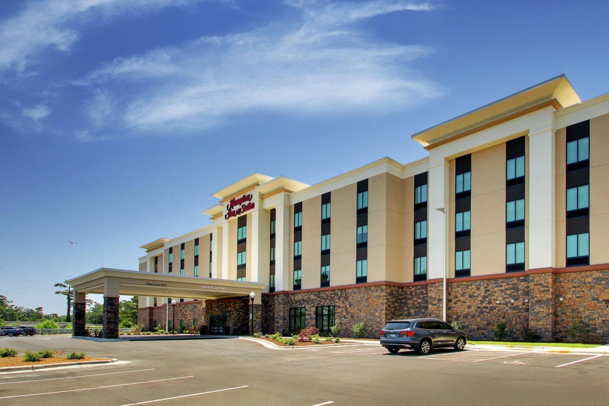 Hampton Inn & Suites By Hilton Southport Eksteriør bilde