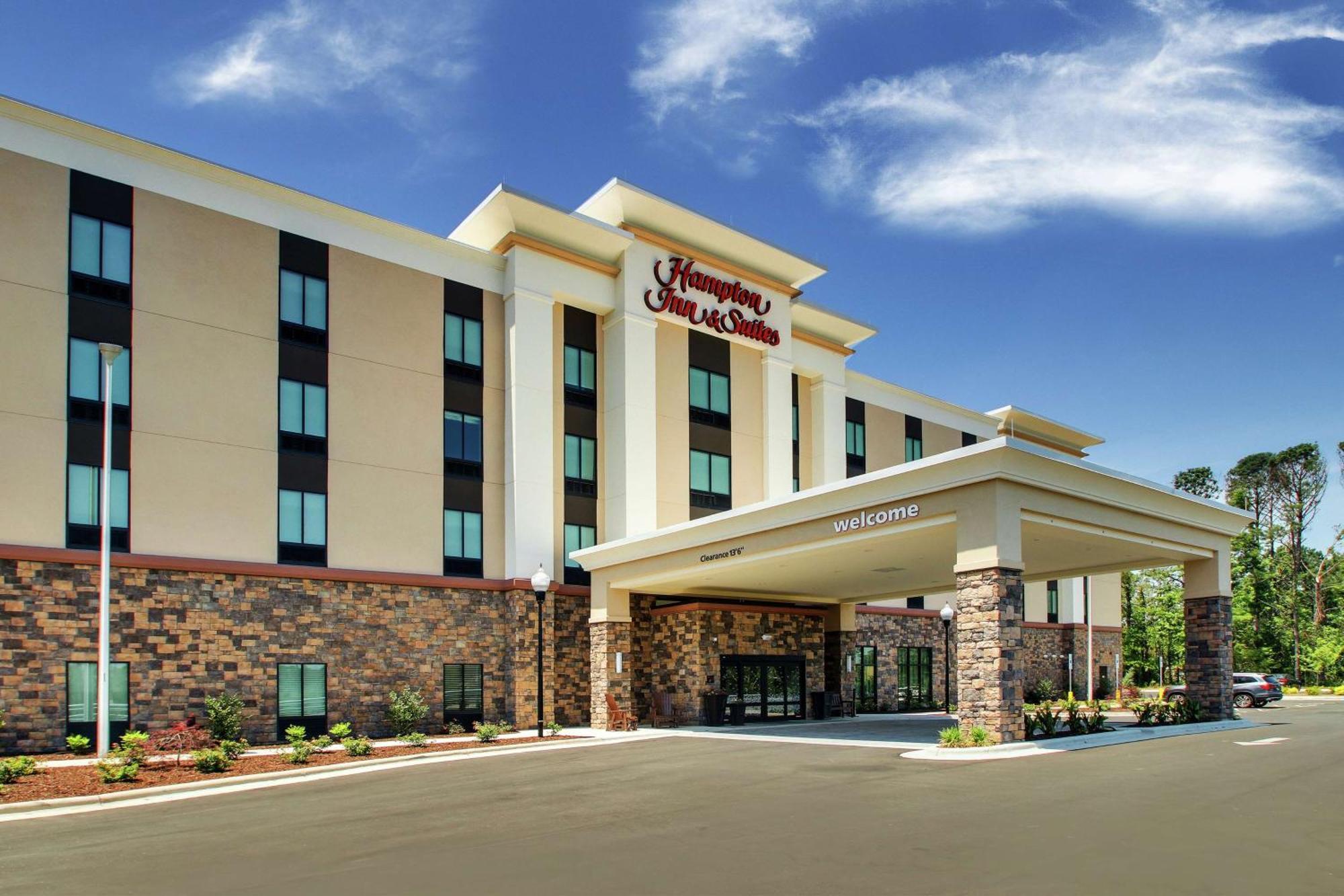 Hampton Inn & Suites By Hilton Southport Eksteriør bilde